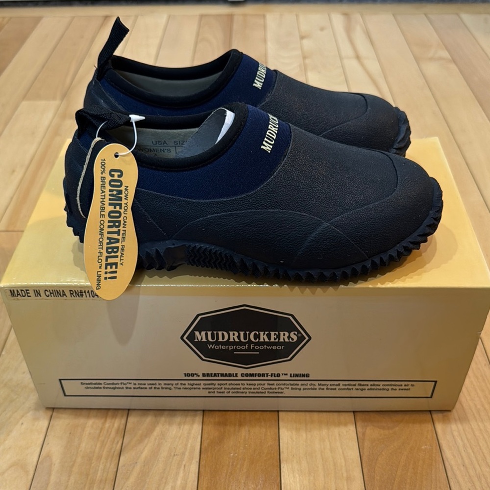 Women’s Black Waterproof Shoes